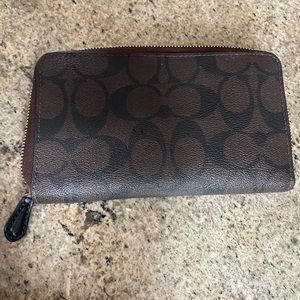 Gently Used Coach Wallet